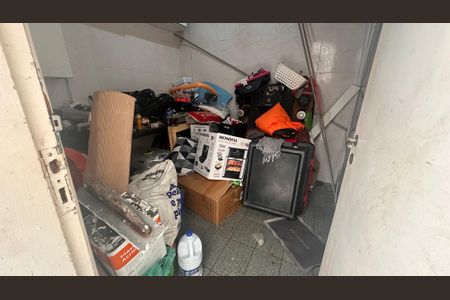 Casa à venda com 80m², 2 quartos e 1 vagaÁrea de serviço