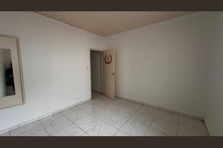 Casa para alugar com 80m², 2 quartos e 1 vaga Casa para alugar com 80m², 2 quartos e 1 vagaQuarto