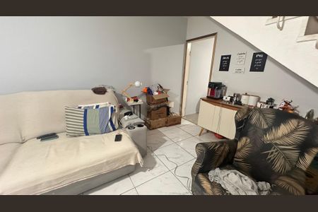 Casa à venda com 80m², 2 quartos e 1 vagaSala/cozinha