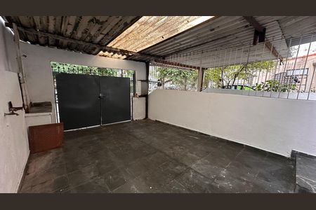 Casa para alugar com 80m², 2 quartos e 1 vaga Casa para alugar com 80m², 2 quartos e 1 vagaGaragem