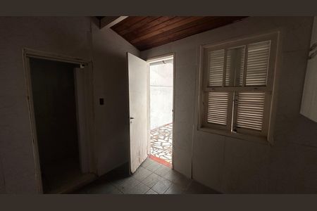 Casa para alugar com 80m², 2 quartos e 1 vaga Casa para alugar com 80m², 2 quartos e 1 vagaQuarto de serviço
