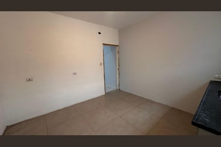 Casa para alugar com 80m², 2 quartos e 1 vaga Casa para alugar com 80m², 2 quartos e 1 vagaCozinha