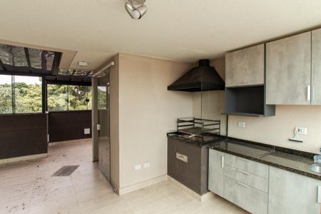 Casa de condomínio à venda com 160m², 3 quartos e 2 vagas Casa de condomínio à venda com 160m², 3 quartos e 2 vagasTerraço