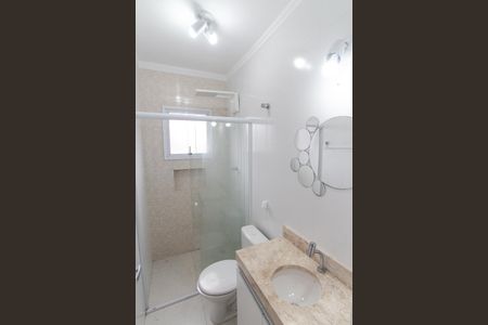 Casa de condomínio à venda com 160m², 3 quartos e 2 vagas Casa de condomínio à venda com 160m², 3 quartos e 2 vagasBanheiro da Suíte
