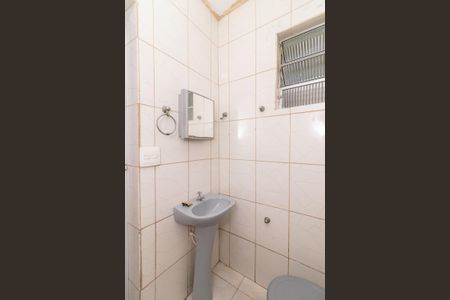 Casa para alugar com 120m², 3 quartos e 1 vaga Casa para alugar com 120m², 3 quartos e 1 vagaBanheiro 2