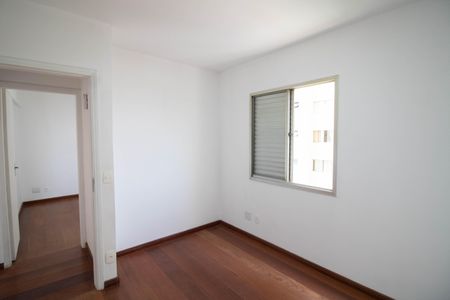 Apartamento para alugar com 73m², 2 quartos e 1 vaga Apartamento para alugar com 73m², 2 quartos e 1 vagaQUARTO 2