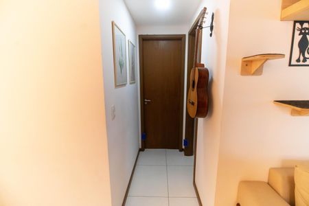 Apartamento à venda com 71m², 2 quartos e 1 vagaCorredor 