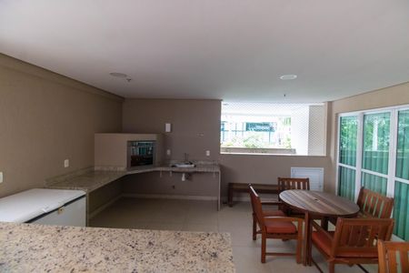 Apartamento à venda com 71m², 2 quartos e 1 vagaÁrea comum