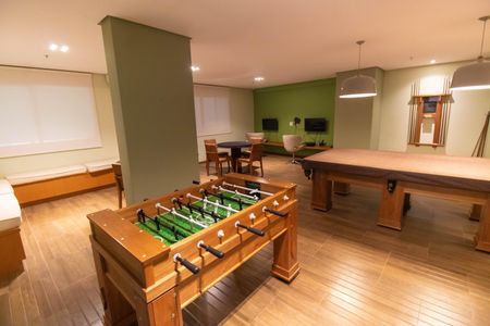 Apartamento à venda com 71m², 2 quartos e 1 vagaÁrea comum