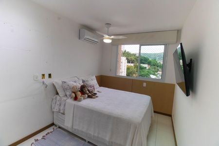 Suíte 1 de apartamento à venda com 2 quartos, 71m² em Santa Rosa, Niterói