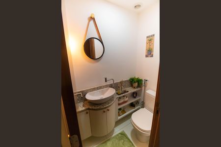 Apartamento à venda com 71m², 2 quartos e 1 vagaLavabo