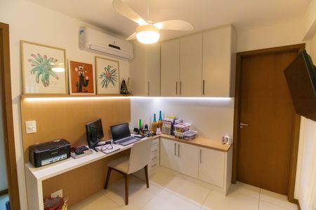 Apartamento à venda com 71m², 2 quartos e 1 vagaSuíte 2