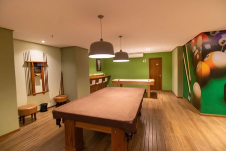 Apartamento à venda com 71m², 2 quartos e 1 vagaÁrea comum