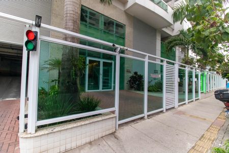 Apartamento à venda com 71m², 2 quartos e 1 vagaFachada