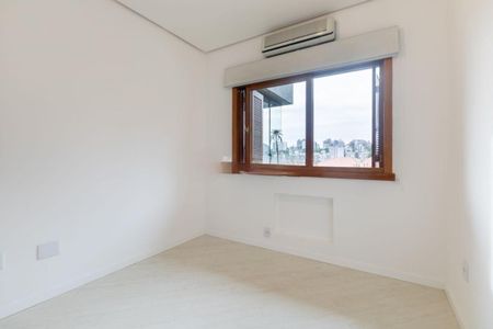 Foto 14 de apartamento à venda com 3 quartos, 108m² em Petrópolis, Porto Alegre