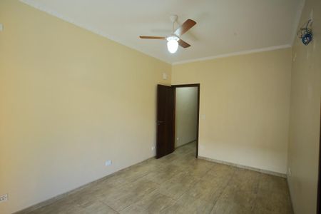 Casa para alugar com 193m², 3 quartos e 2 vagasSuíte 