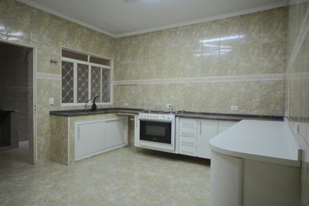 Casa para alugar com 193m², 3 quartos e 2 vagasCozinha 