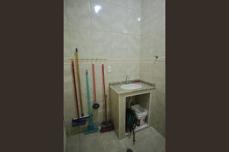 Casa para alugar com 193m², 3 quartos e 2 vagasBanheiro de serviço 