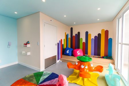 Studio para alugar com 37m², 2 quartos e sem vaga Studio para alugar com 37m², 2 quartos e sem vagaBrinquedoteca