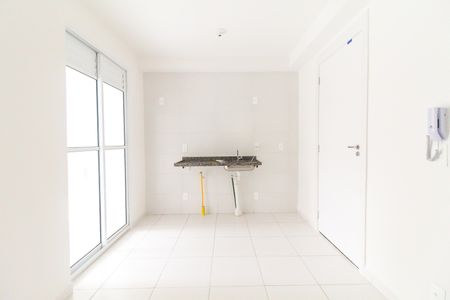 Studio para alugar com 37m², 2 quartos e sem vaga Studio para alugar com 37m², 2 quartos e sem vagaSala/Cozinha