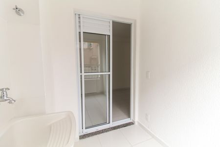 Studio para alugar com 37m², 2 quartos e sem vaga Studio para alugar com 37m², 2 quartos e sem vagaVaranda e Área de Serviço