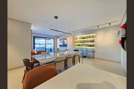 Sala  de apartamento à venda com 4 quartos, 145m² em Santo Antônio, Belo Horizonte