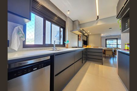 Apartamento à venda com 145m², 4 quartos e 3 vagasCozinha 