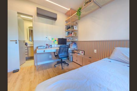 Apartamento à venda com 145m², 4 quartos e 3 vagasSuíte 2
