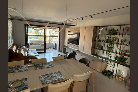 Sala  de apartamento à venda com 4 quartos, 145m² em Santo Antônio, Belo Horizonte