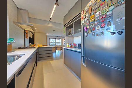 Cozinha  de apartamento à venda com 4 quartos, 145m² em Santo Antônio, Belo Horizonte