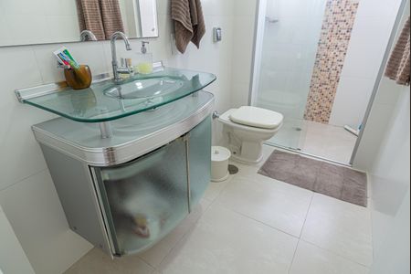 Apartamento à venda com 64m², 2 quartos e sem vagaBanheiro