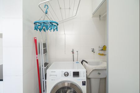 Apartamento à venda com 64m², 2 quartos e sem vagaÁrea de Serviço