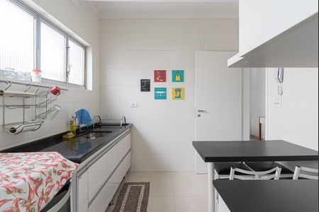 Apartamento à venda com 64m², 2 quartos e sem vagaCozinha