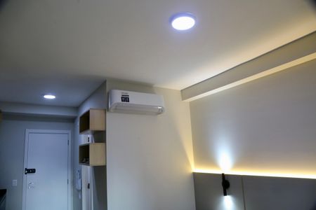 Kitnet/Studio para alugar com 1 quarto, 31m² em Jardim das Acacias, São Paulo