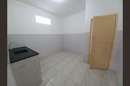Apartamento para alugar com 76m², 2 quartos e sem vaga Apartamento para alugar com 76m², 2 quartos e sem vagaCozinha