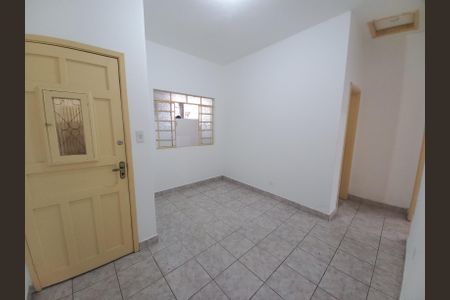 Sala de apartamento para alugar com 2 quartos, 76m² em Vila Valenca, São Vicente