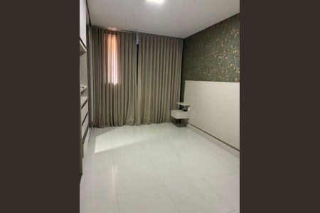 Quarto de casa de condomínio para alugar com 3 quartos, 190m² em Sitios Santa Luzia, Aparecida de Goiânia