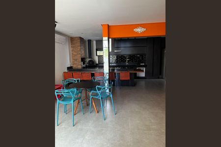 Casa de condomínio para alugar com 190m², 3 quartos e 2 vagasChurrasqueira