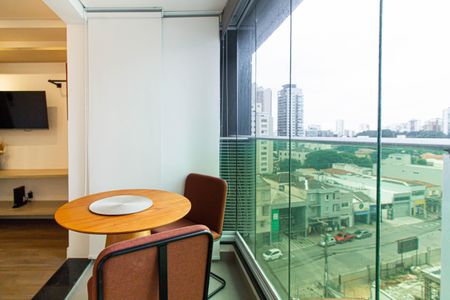 Studio à venda com 26m², 1 quarto e 1 vagaVaranda