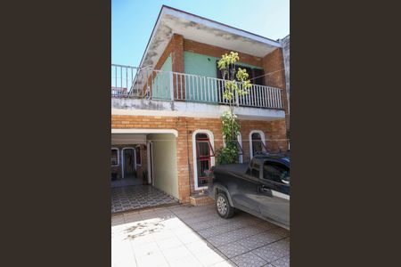 Casa à venda com 140m², 2 quartos e 5 vagasQuintal / Garagem