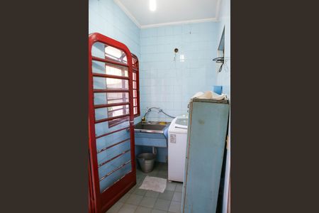 Casa à venda com 140m², 2 quartos e 5 vagasÁrea de Serviço