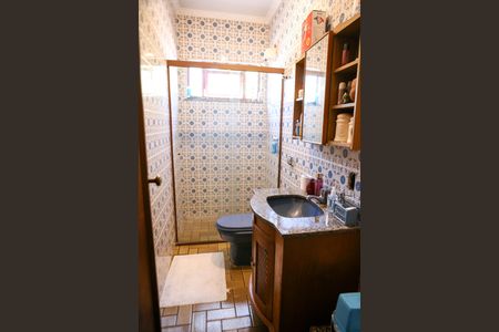 Casa à venda com 140m², 2 quartos e 5 vagasBanheiro