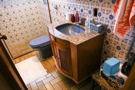 Casa à venda com 140m², 2 quartos e 5 vagasBanheiro