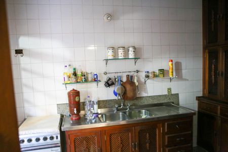 Casa à venda com 140m², 2 quartos e 5 vagasCozinha