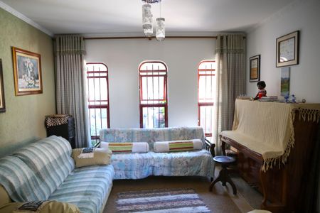 Sala de casa à venda com 2 quartos, 140m² em Vila Dalva, São Paulo