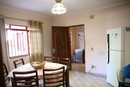 Casa à venda com 140m², 2 quartos e 5 vagasSala Jantar