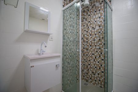 Apartamento para alugar com 64m², 3 quartos e 1 vaga Apartamento para alugar com 64m², 3 quartos e 1 vagaBanheiro