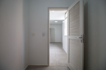 Apartamento para alugar com 64m², 3 quartos e 1 vaga Apartamento para alugar com 64m², 3 quartos e 1 vagaQuarto de Serviço