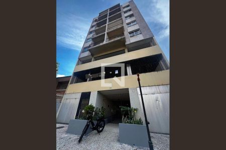 Apartamento para alugar com 64m², 3 quartos e 1 vaga Apartamento para alugar com 64m², 3 quartos e 1 vagaFachada