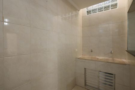 Casa de condomínio à venda com 75m², 2 quartos e 1 vagaÁrea de Serviço